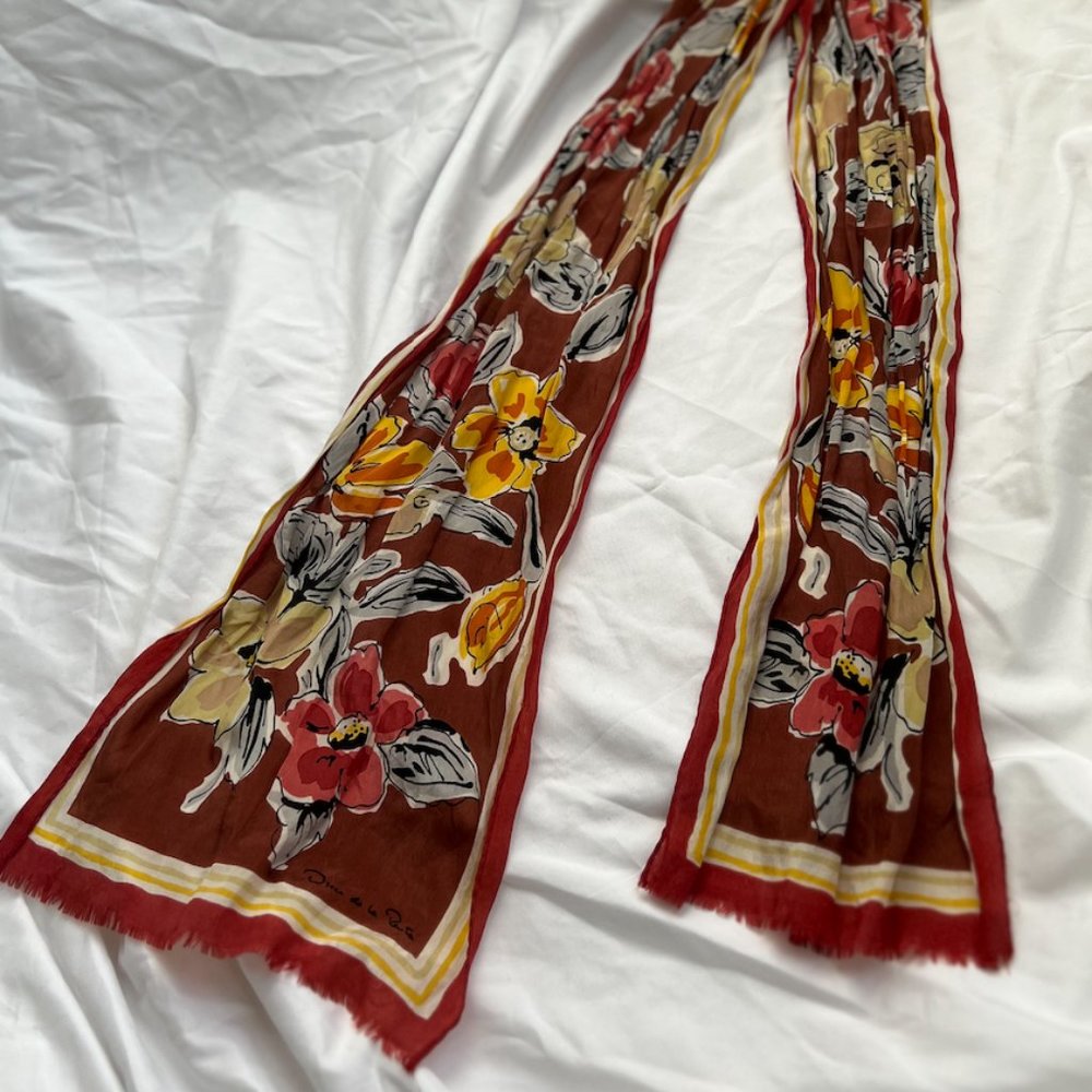 Oscar De La Renta Vintage Silk Scraf